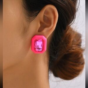 NWT Barbie Pink Rhinestone Rectangular Fashion Earrings